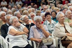Szerdától Színházi hetek a Kalászi Idősek Klubjában